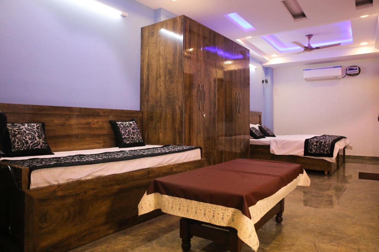 Casa Central New Delhi Bagian luar foto